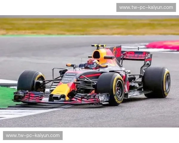 赛程赛车：速度里的自由与仪式感