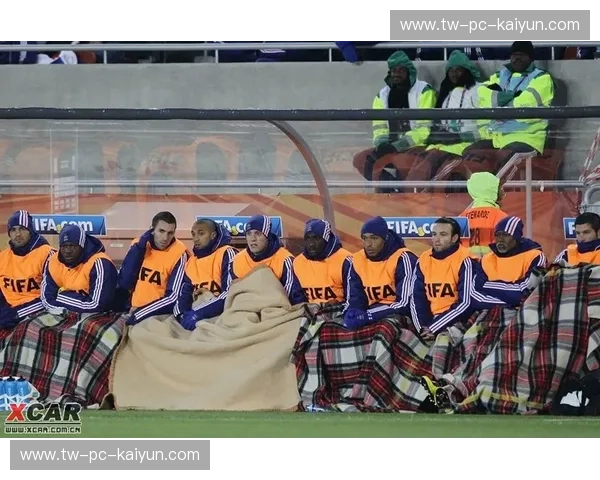 圣保罗vs沙佩：当豪门的荣光碰撞永恒的绿魂，莫伦比球场的宿命之约